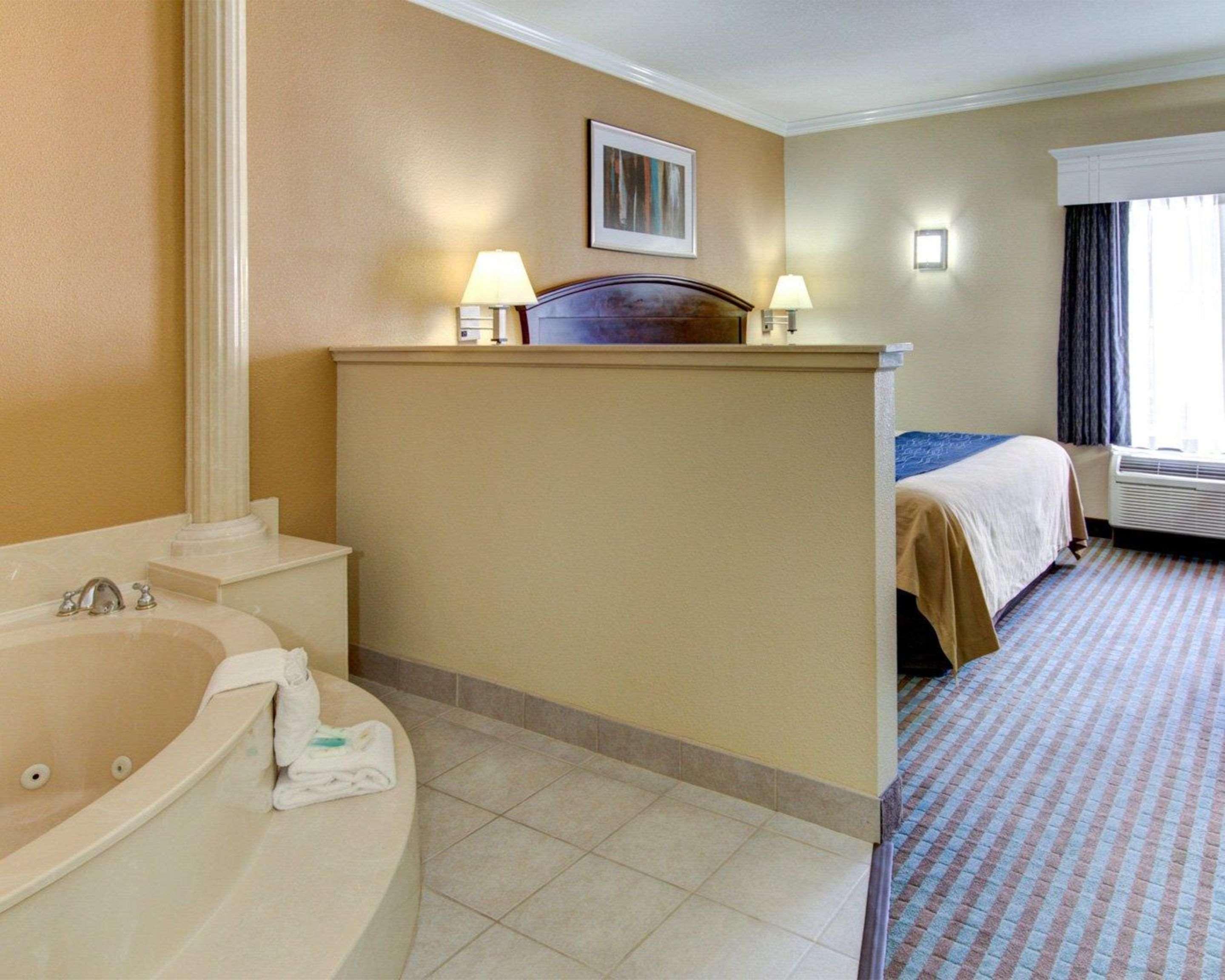 Comfort Inn Corsicana East Ngoại thất bức ảnh