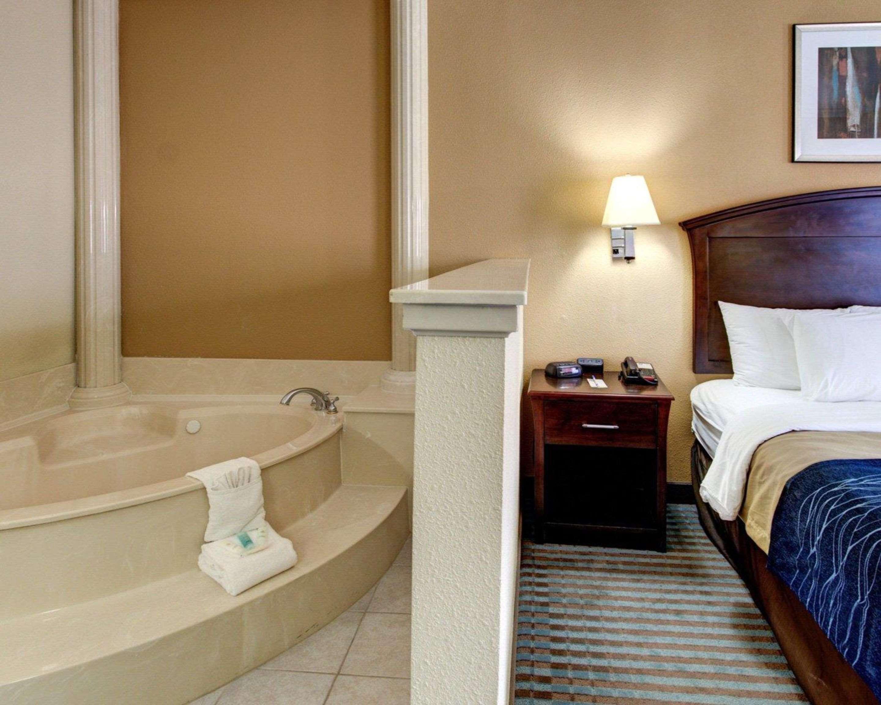 Comfort Inn Corsicana East Ngoại thất bức ảnh